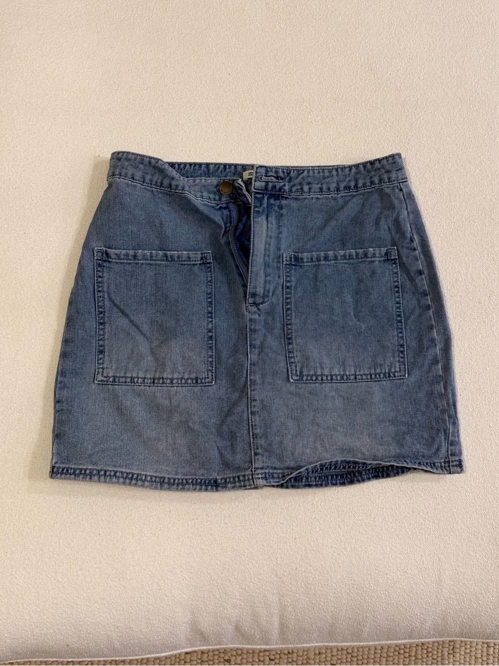 Billabong Indigo Denim Mini Skirt with Front Patch Pockets
